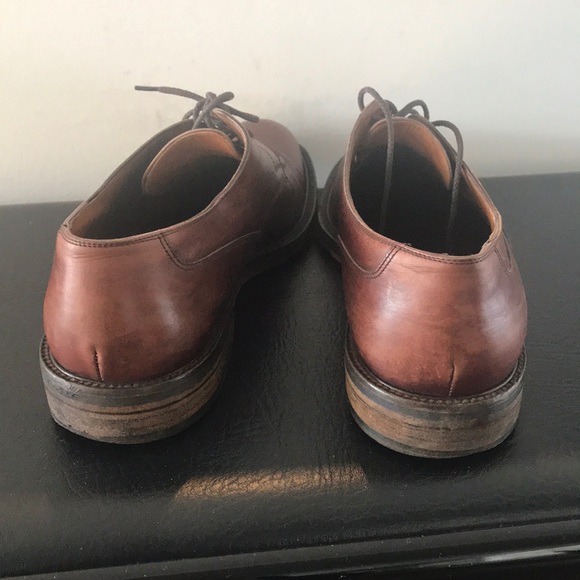 Brown leather shoes size 10.5 - Picture 4 of 6